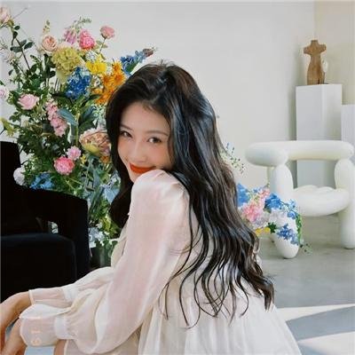 鲜花盛开的村庄